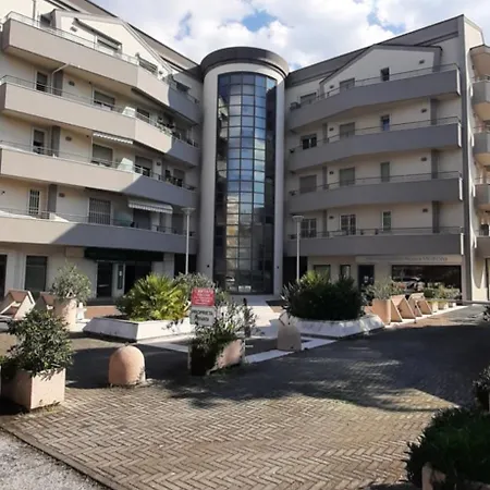 Tosca Estivo